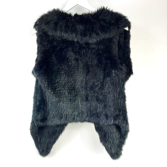 Yves Salomon Black Rabbit Fur Hook-Front Vest - Picture 3 of 9